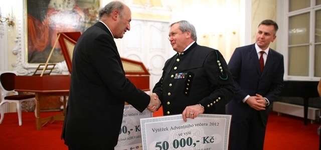 Adventní setkání 2012 vyneslo 150 000 Kč