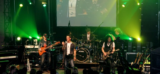 Exkluzivní koncert k životnímu jubileu kytarového mága ANDONIS CIVOPULOS/60