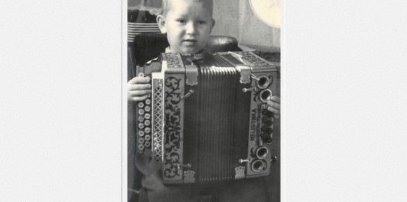 Jaromír Nohavica – Nové album „Máma mi na krk dala klíč“ Jaromír Nohavica – Nové album „Máma mi na krk dala klíč“